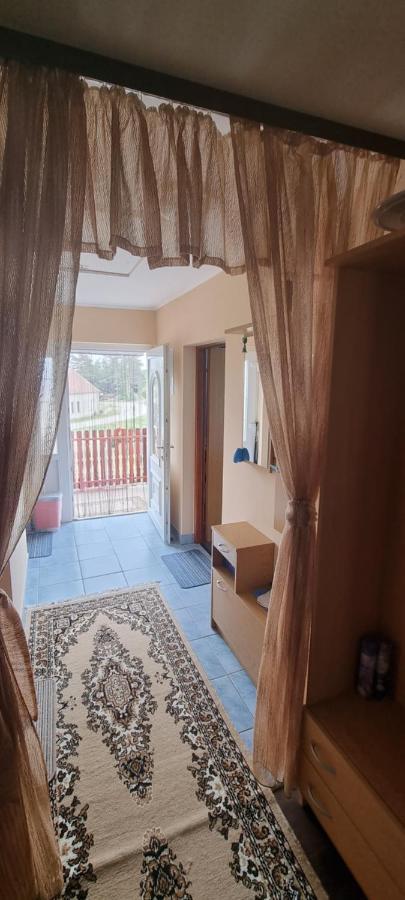 Kod Slaveka Apartment Kostanjevac ภายนอก รูปภาพ