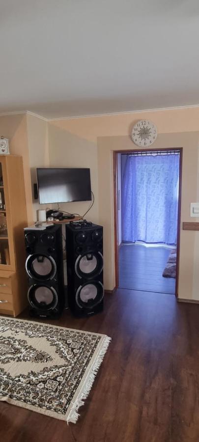 Kod Slaveka Apartment Kostanjevac ภายนอก รูปภาพ
